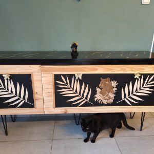 Bahut Black Deluxe